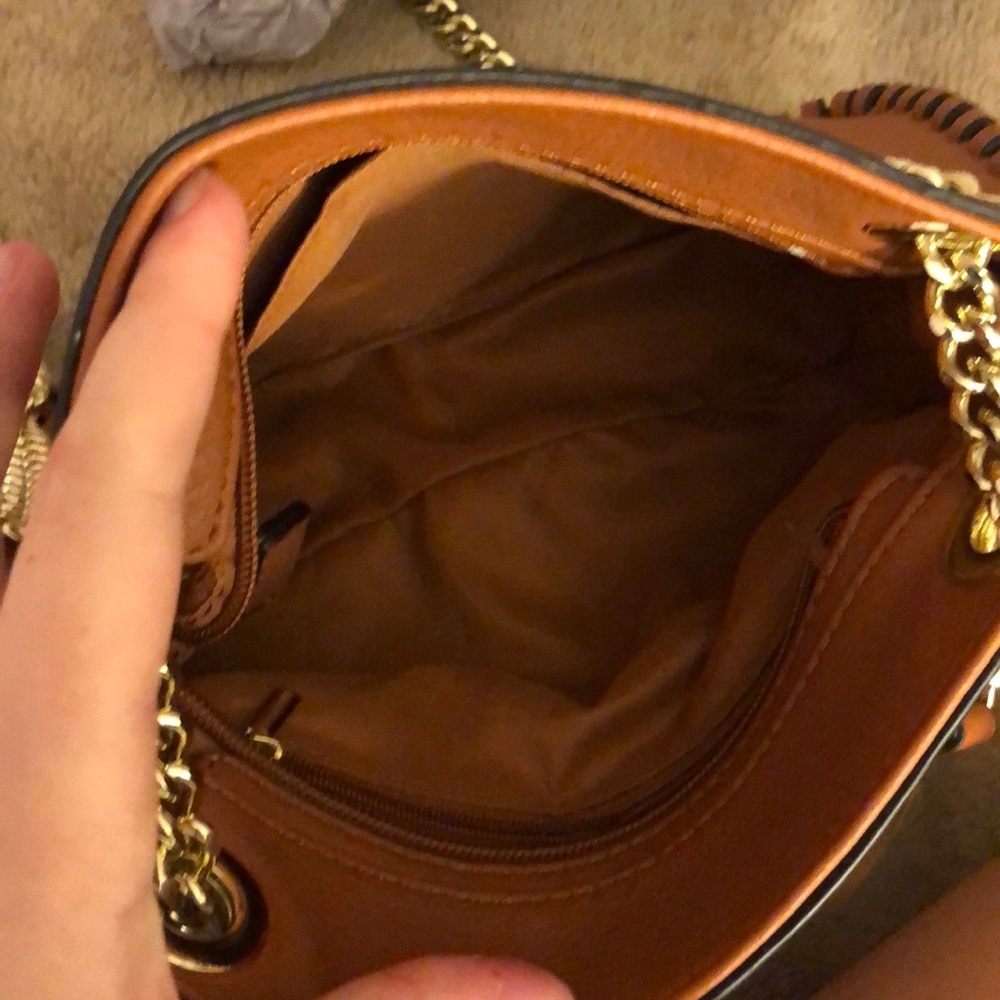 Purse. - Picture 3 of 3